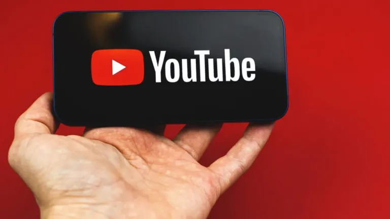 YouTube’dan Yapay Zeka Destekli İçeriklere Yeni Yaklaşım: Otomatik Etiketleme Sistemiyle Şeffaflık Dönemi