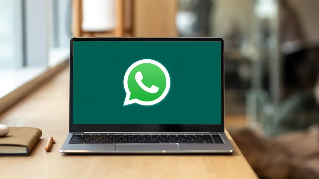 WhatsApp Mac Uygulamasına Liquid Glass Arayüzü Geliyor: Kullanıcı Deneyimi Baştan Yazılıyor